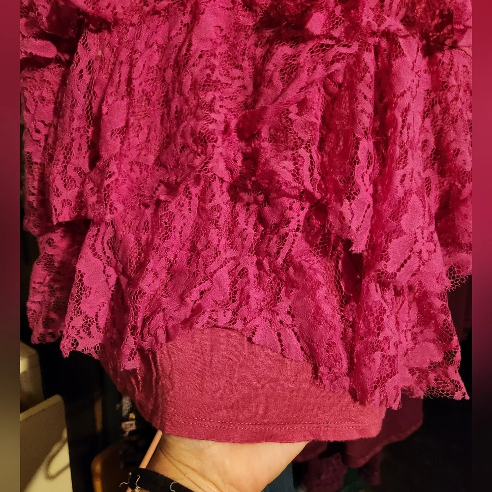 Eyelash  Pink Lace top size 2X - Picture 2 of 4